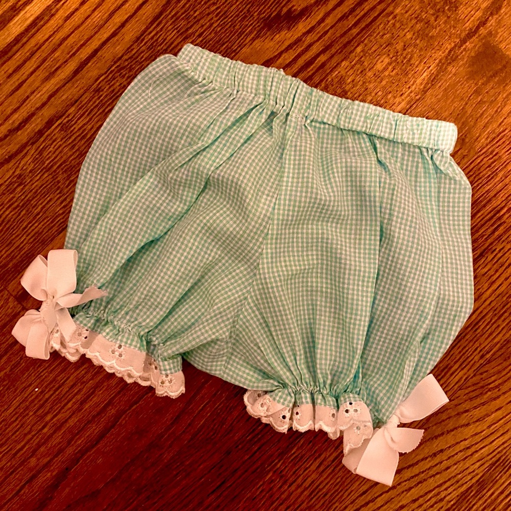 Teal gingham/check shorts/bloomers with white bows